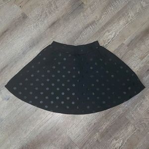 ❤️5/$15❤️Black ⚫ dot skirt